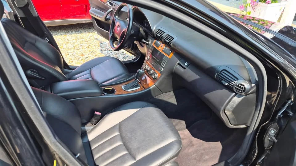 2007 Mercedes-Benz W203 C-Class - Image 7 of 14