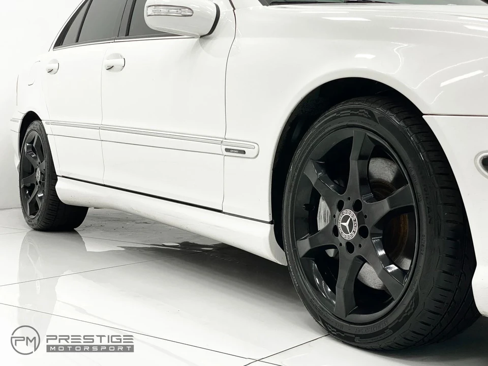 2007 Mercedes-Benz W203 C-Class - Image 13 of 21