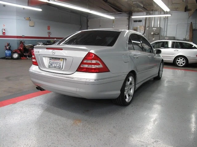 2007 Mercedes-Benz W203 C-Class - Image 16 of 21