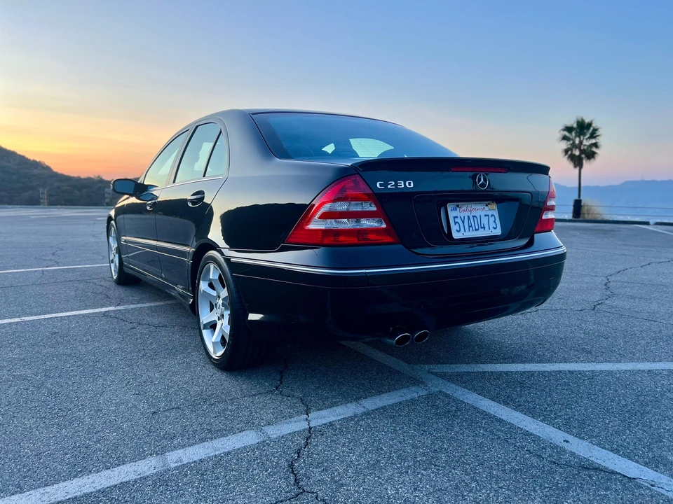 2007 Mercedes-Benz W203 C-Class - Image 15 of 31
