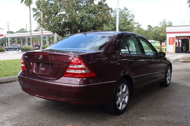 2007 Mercedes-Benz W203 C-Class - Image 2 of 7