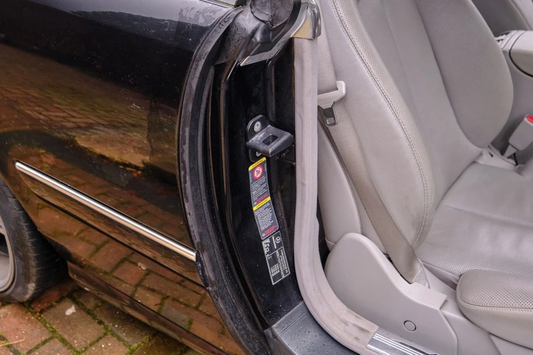2004 Mercedes-Benz C215 CL-Class - Image 28 of 30