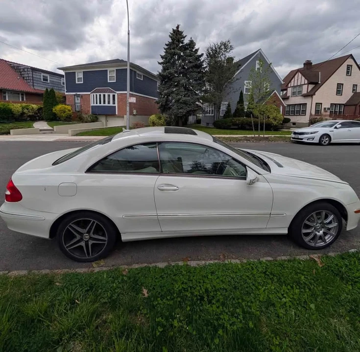 2007 Mercedes-Benz C209/A209 CLK-Class - Image 6 of 8