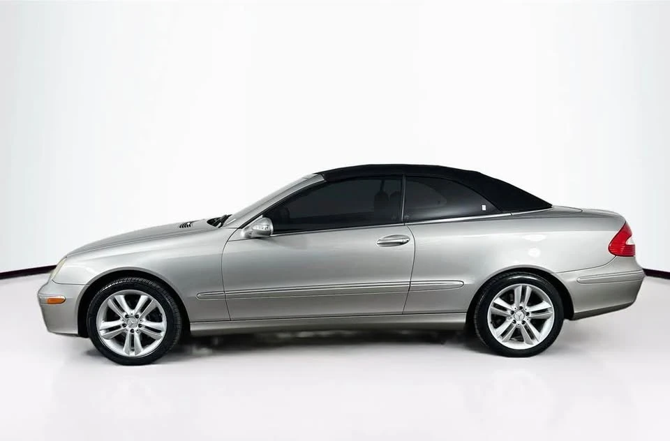 2007 Mercedes-Benz C209/A209 CLK-Class - Image 2 of 11