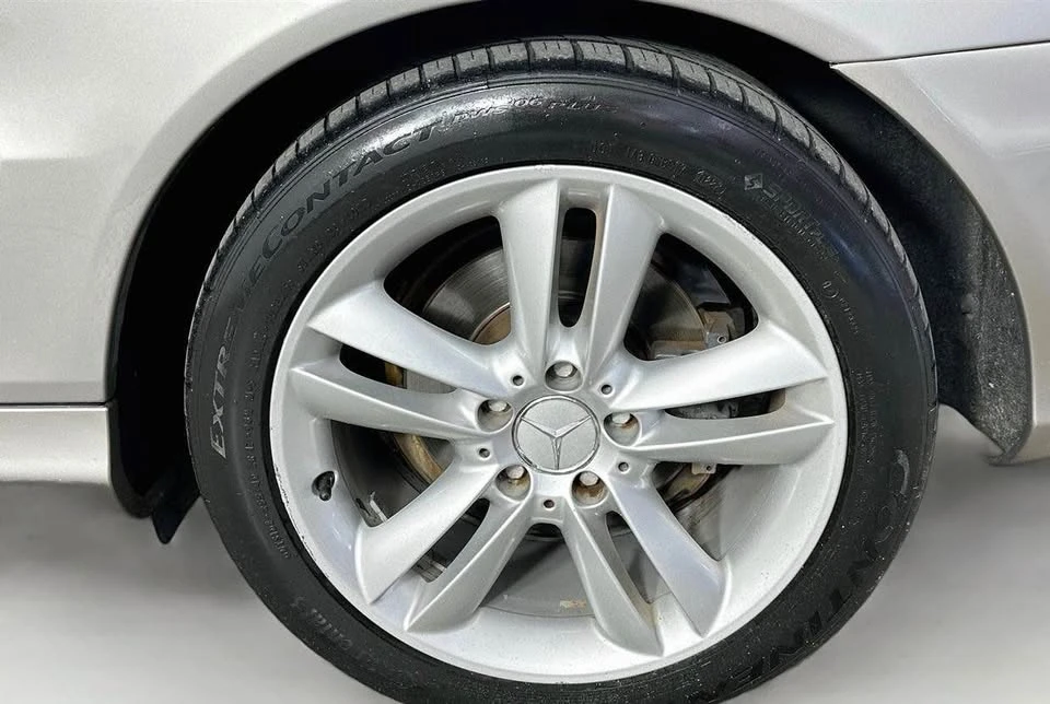 2007 Mercedes-Benz C209/A209 CLK-Class - Image 7 of 11