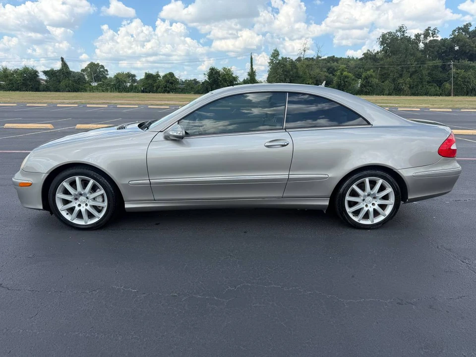 2007 Mercedes-Benz C209/A209 CLK-Class - Image 3 of 8