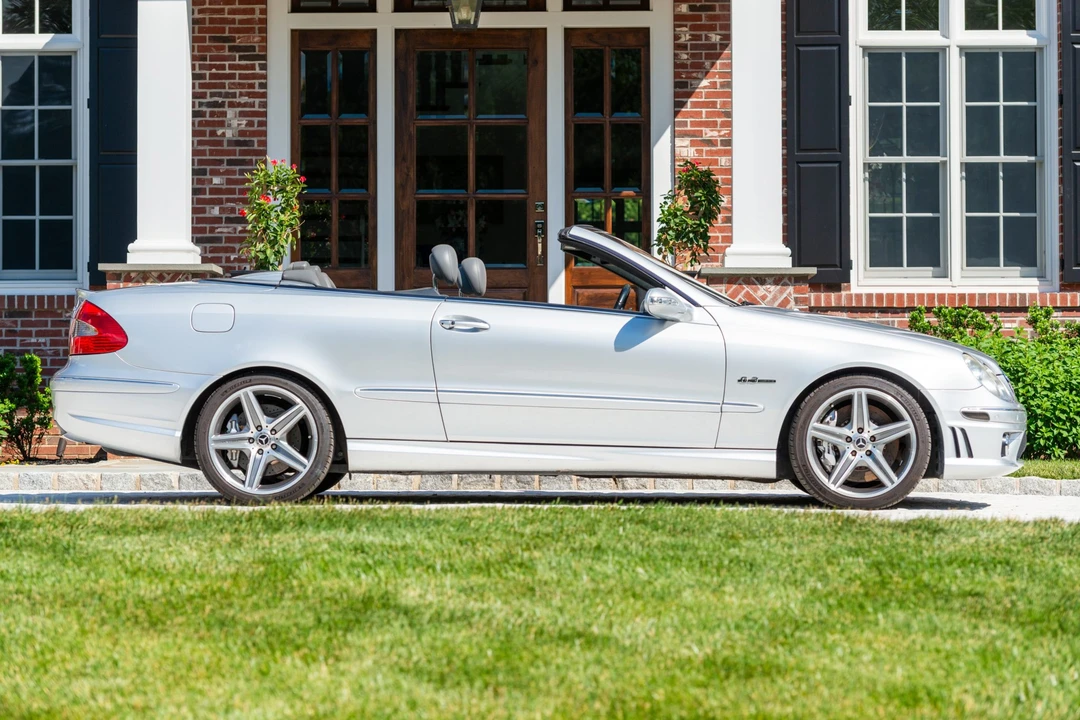 2007 Mercedes-Benz C209/A209 CLK 55 & CLK 63 AMG - Image 3 of 31