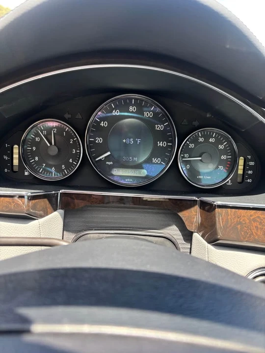 2007 Mercedes-Benz C219 CLS-Class - Image 10 of 16