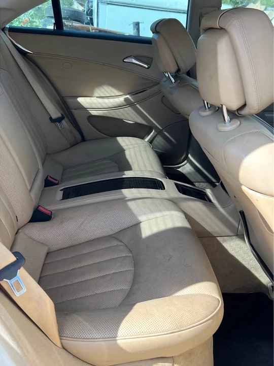 2007 Mercedes-Benz C219 CLS-Class - Image 10 of 15