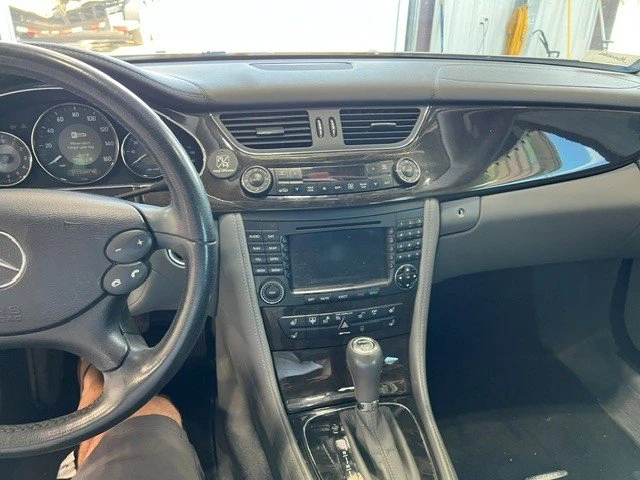 2007 Mercedes-Benz C219 CLS-Class - Image 9 of 11