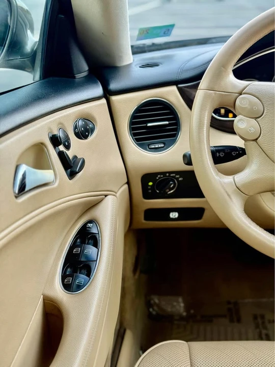 2007 Mercedes-Benz C219 CLS-Class - Image 16 of 21