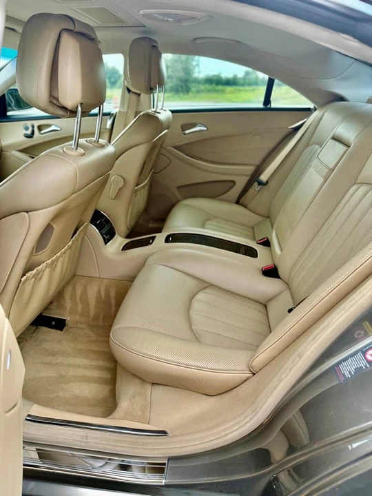 2007 Mercedes-Benz C219 CLS-Class - Image 10 of 21