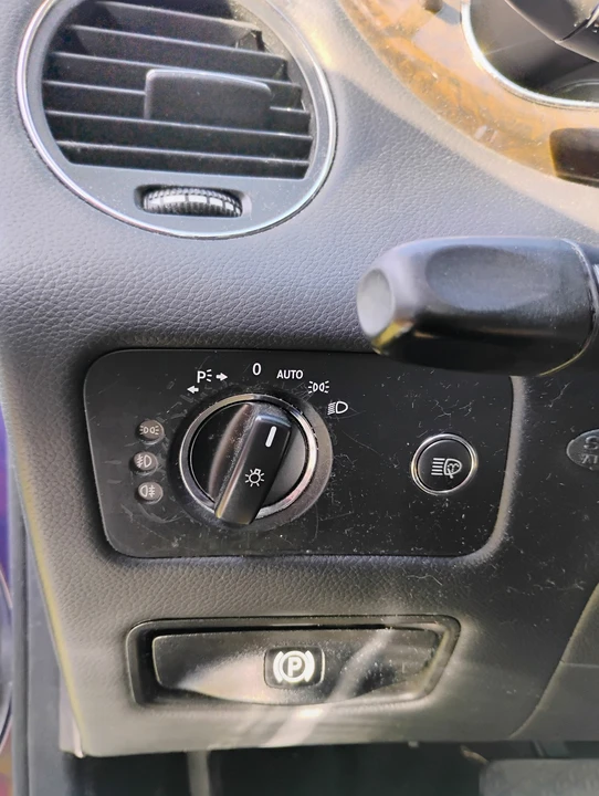 2007 Mercedes-Benz C219 CLS-Class - Image 16 of 21