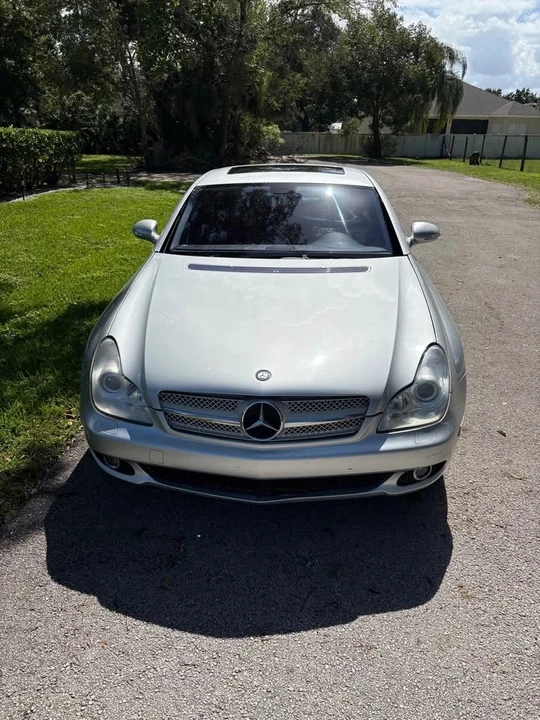 2007 Mercedes-Benz C219 CLS-Class - Image 9 of 14