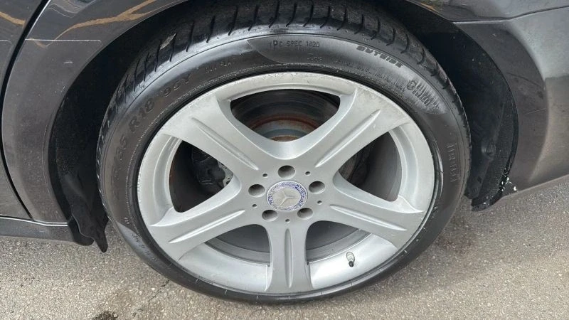 2007 Mercedes-Benz C219 CLS-Class - Image 9 of 12