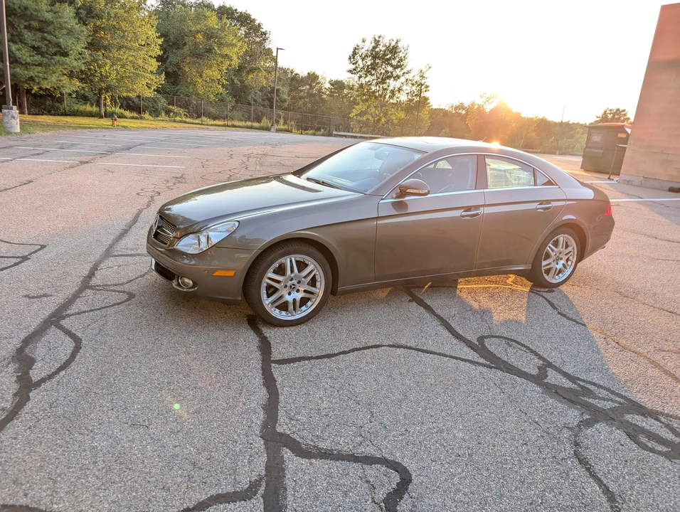 2007 Mercedes-Benz C219 CLS-Class - Image 9 of 31