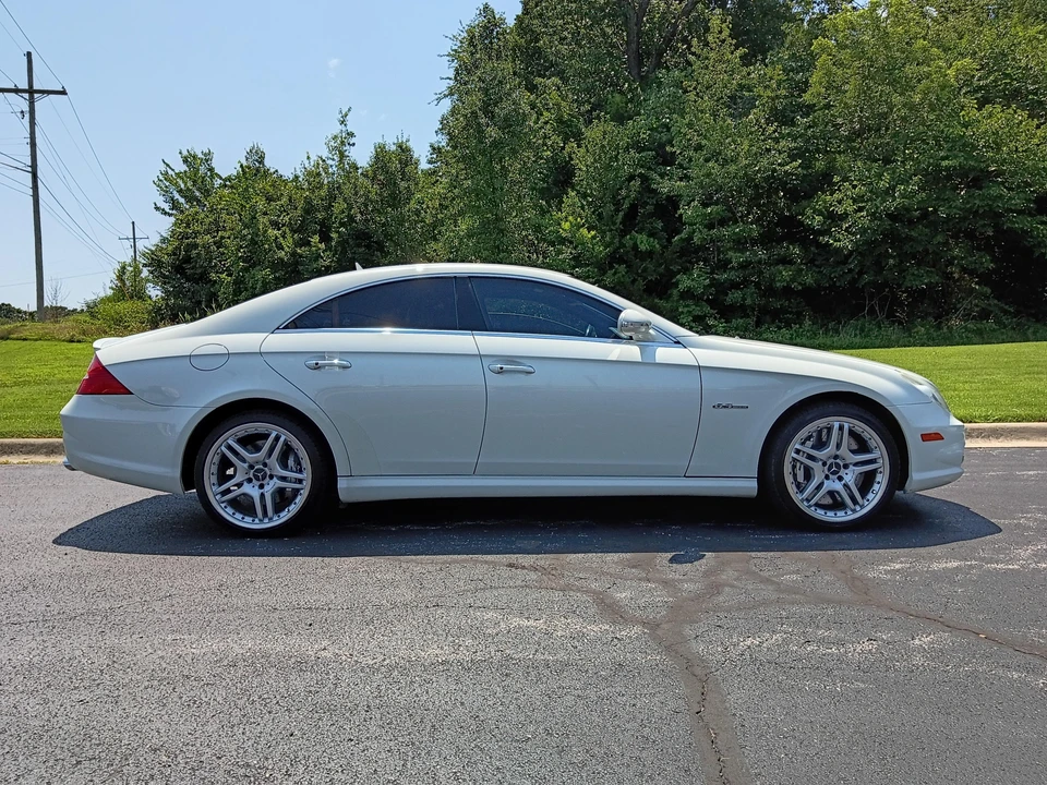 2007 Mercedes-Benz C219 CLS 55 & CLS 63 AMG - Image 9 of 31