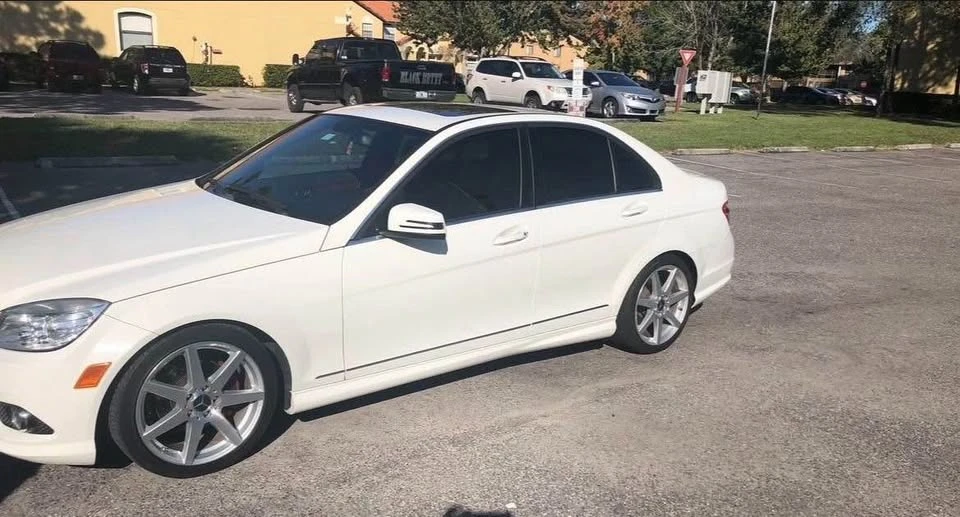 2007 Mercedes-Benz W204 C-Class - Image 2 of 10
