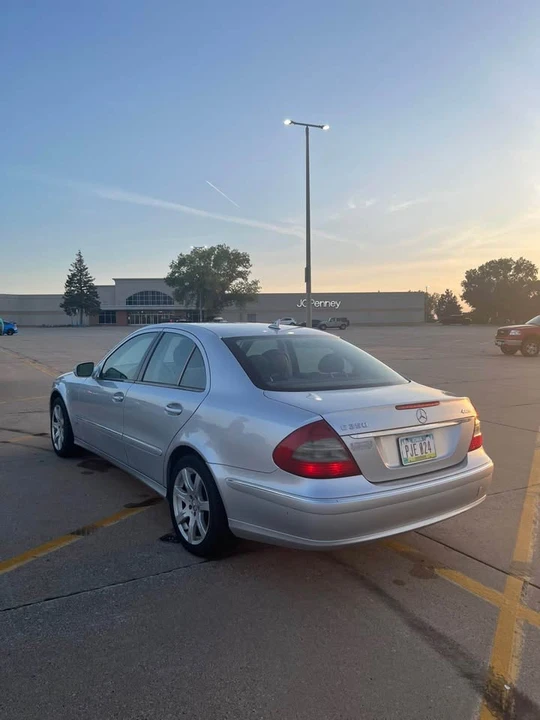 2007 Mercedes-Benz W211 E-Class - Image 4 of 17