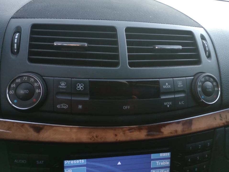 2007 Mercedes-Benz W211 E-Class - Image 16 of 20