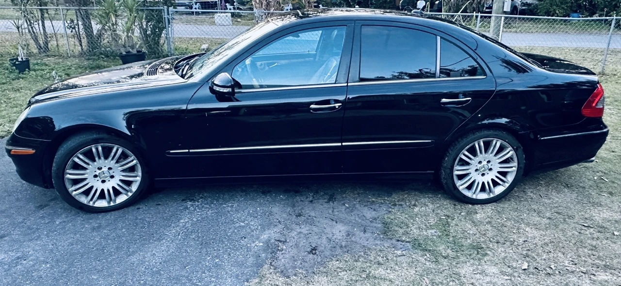 2007 Mercedes-Benz W211 E-Class - Image 2 of 12
