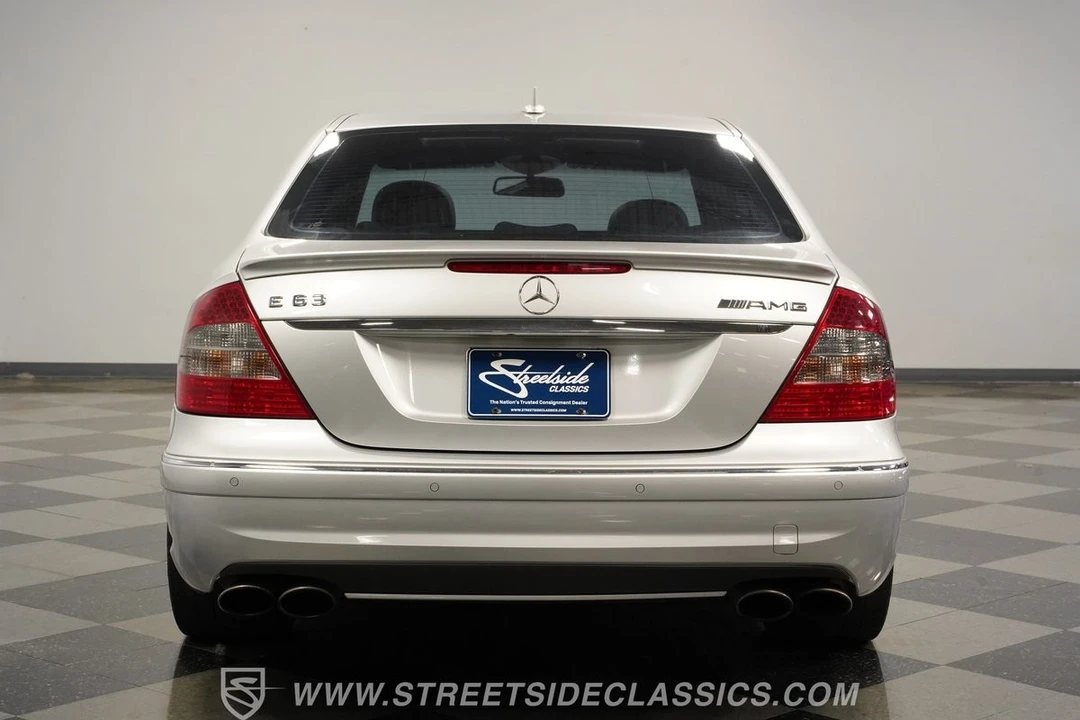 2007 Mercedes-Benz W211 E 55 & E 63 AMG - Image 11 of 12