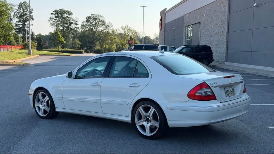 2007 Mercedes-Benz W211 E-Class - Image 2 of 16