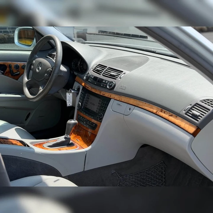 2007 Mercedes-Benz W211 E-Class - Image 9 of 11