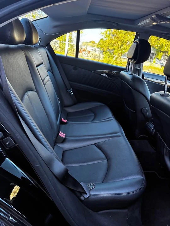 2007 Mercedes-Benz W211 E-Class - Image 13 of 16