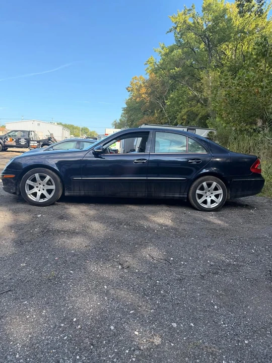 2007 Mercedes-Benz W211 E-Class - Image 12 of 17