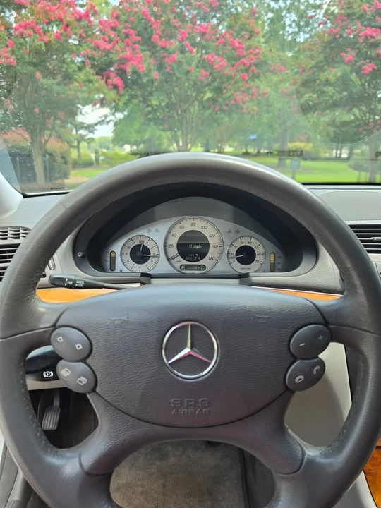 2007 Mercedes-Benz W211 E-Class - Image 11 of 20