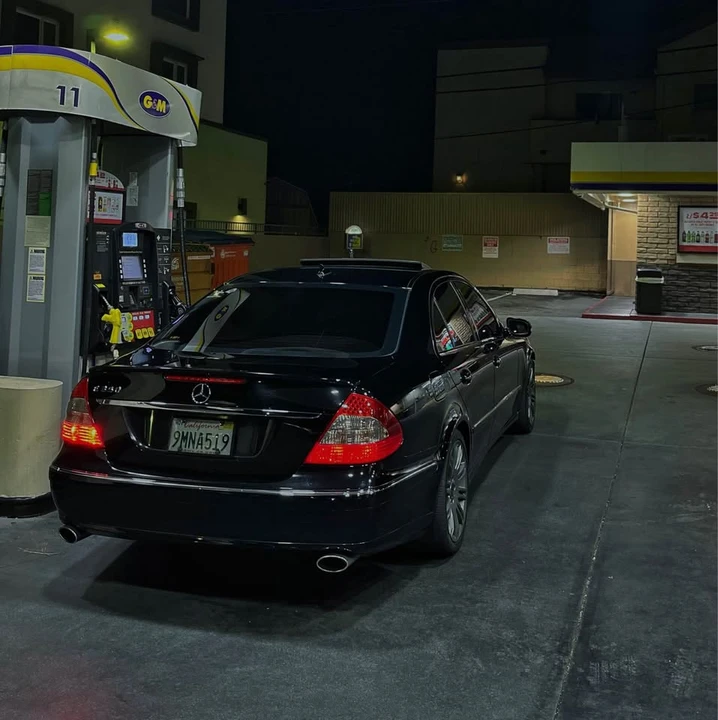 2007 Mercedes-Benz W211 E-Class - Image 2 of 11