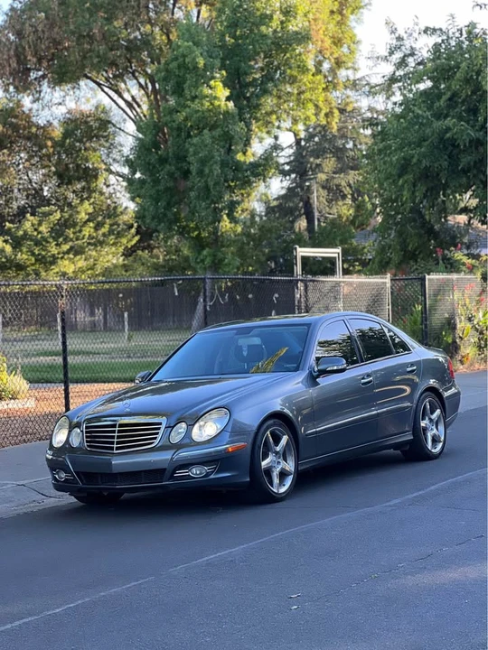2007 Mercedes-Benz W211 E-Class - Image 2 of 11