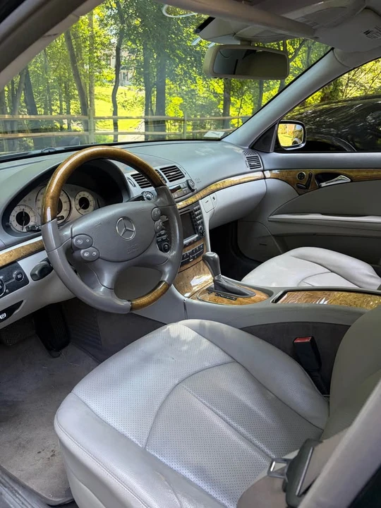 2007 Mercedes-Benz W211 E-Class - Image 8 of 10