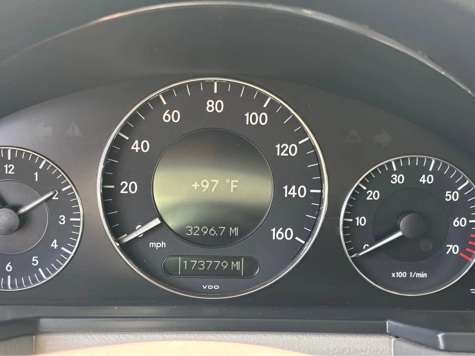 2007 Mercedes-Benz W211 E-Class - Image 12 of 20