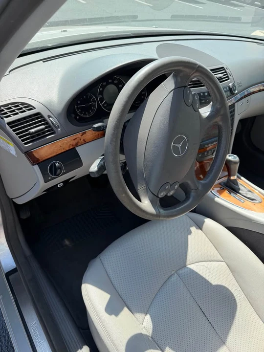 2007 Mercedes-Benz W211 E-Class - Image 9 of 14