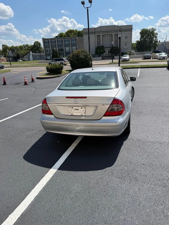 2007 Mercedes-Benz W211 E-Class - Image 5 of 14