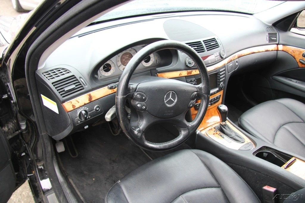 2007 Mercedes-Benz W211 E-Class - Image 14 of 21