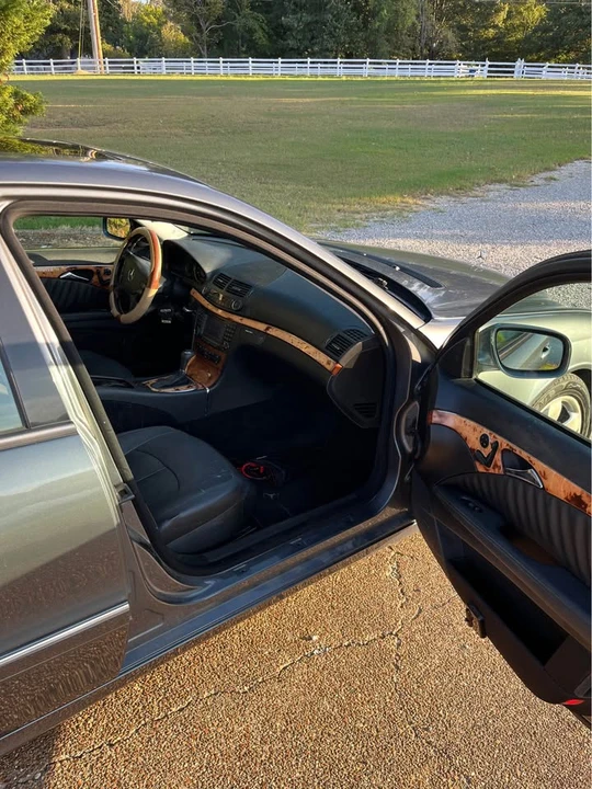 2007 Mercedes-Benz W211 E-Class - Image 3 of 11