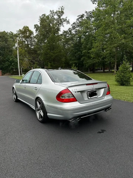 2007 Mercedes-Benz W211 E 55 & E 63 AMG - Image 6 of 14