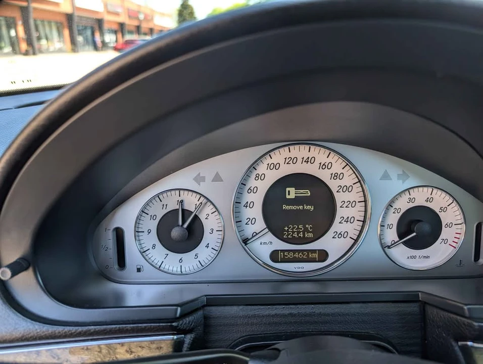 2007 Mercedes-Benz W211 E-Class - Image 12 of 15