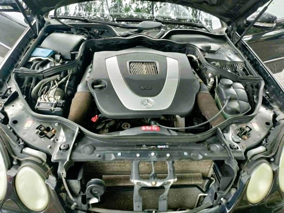 2007 Mercedes-Benz W211 E-Class - Image 14 of 16