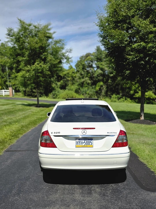 2007 Mercedes-Benz W211 E-Class - Image 8 of 31