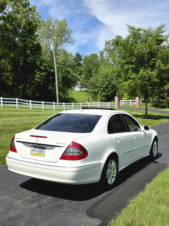 2007 Mercedes-Benz W211 E-Class - Image 9 of 31