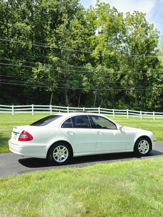 2007 Mercedes-Benz W211 E-Class - Image 10 of 31