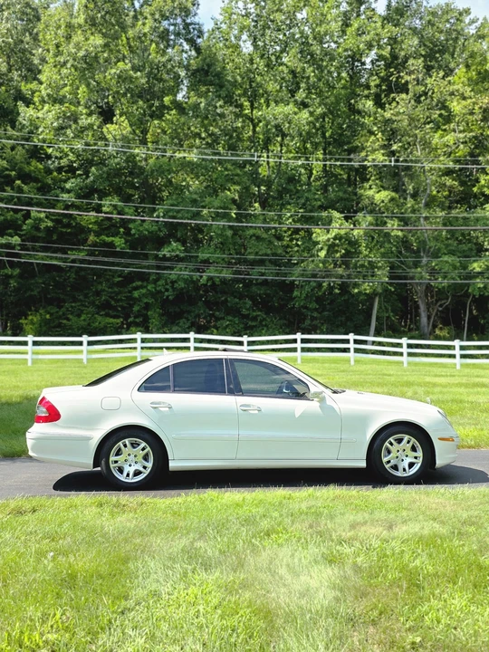 2007 Mercedes-Benz W211 E-Class - Image 11 of 31