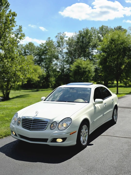 2007 Mercedes-Benz W211 E-Class - Image 2 of 31
