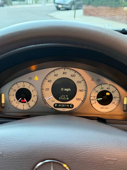 2007 Mercedes-Benz W211 E-Class - Image 12 of 24