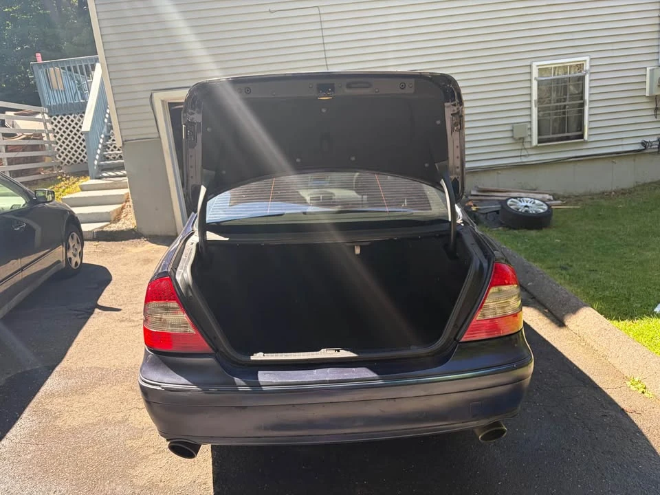 2007 Mercedes-Benz W211 E-Class - Image 5 of 15