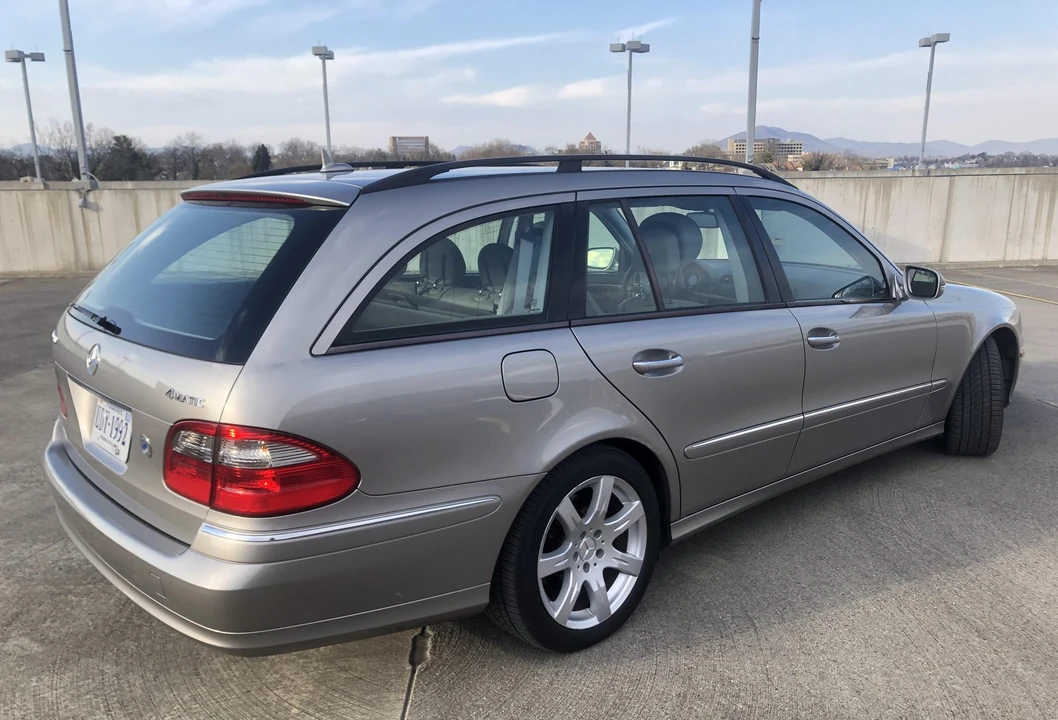 2007 Mercedes-Benz W211 E-Class - Image 5 of 31